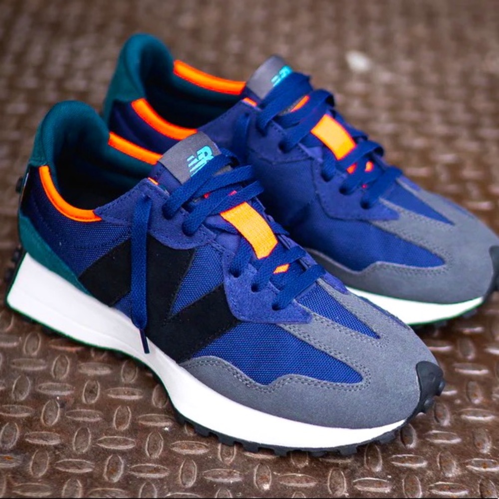 Men's New Balance 327 (Cosmic) Size 13 Brand New, Never Worn